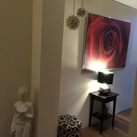 Rigoletto بيت ضيافة